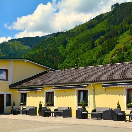 Pension Milan ツェル アム ゼー エクステリア 写真